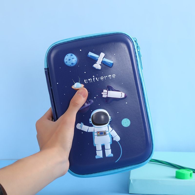 Nouvel astronaute bleu