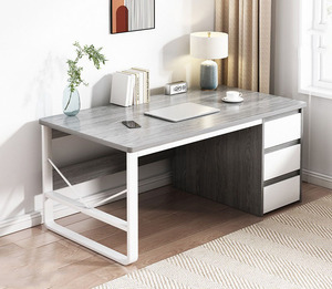 Escritorio de ordenador pequeño económico y sencillo para el hogar, dormitorio, aprendizaje, escritura, mesa de estudio, marco de acero para una sola persona