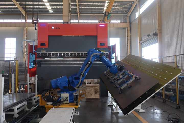 ACCURL CNC Bending Machine with Robotic Arm,Fully Automatic CNC Plate Robot Press Brake