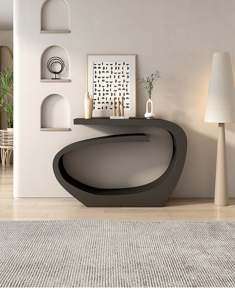 Cornice nera