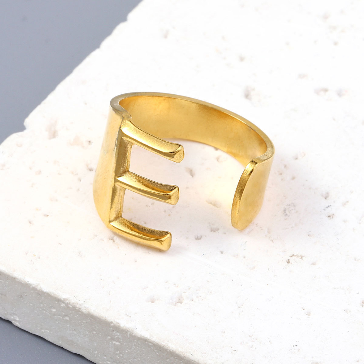 E