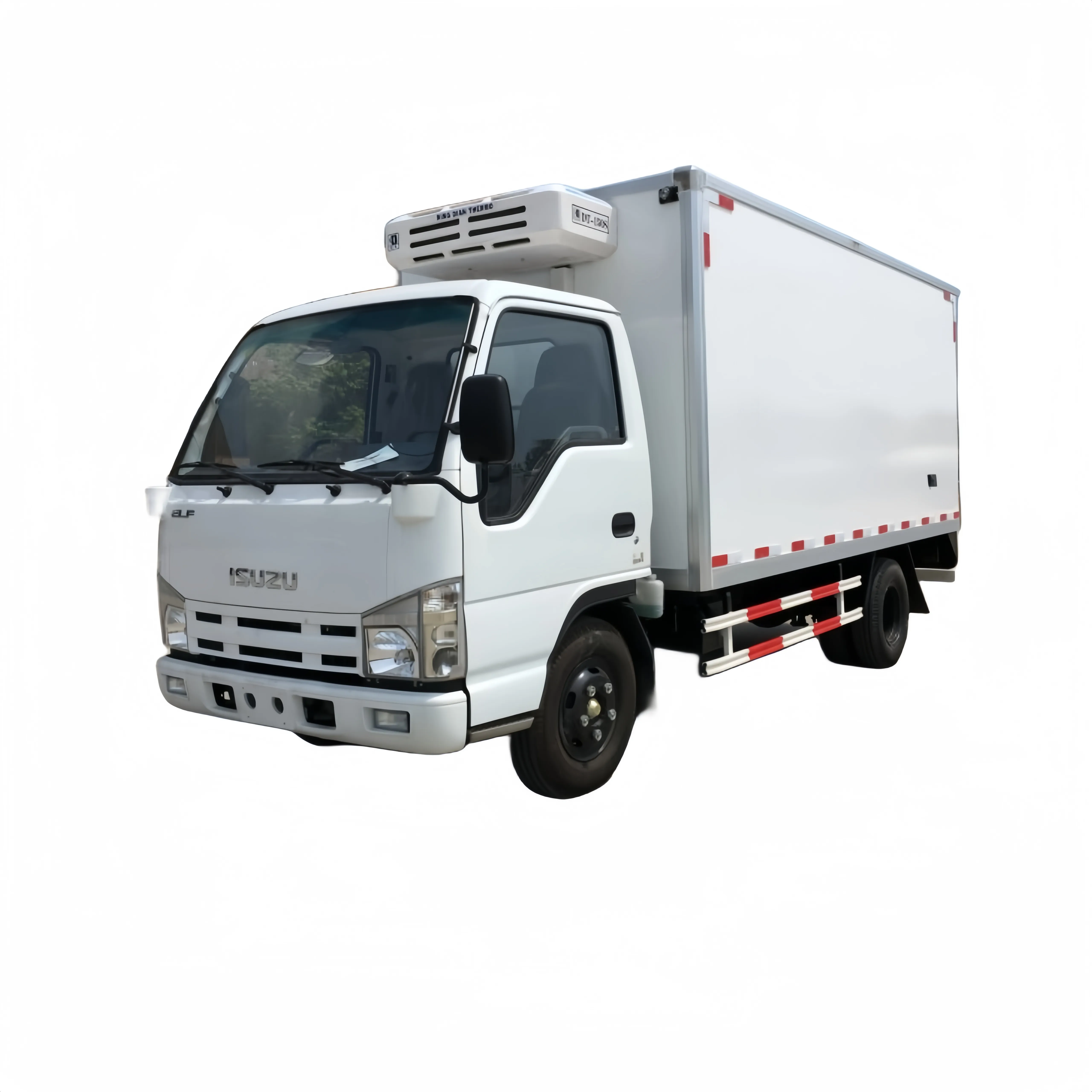 ISUZU700P冷蔵庫トラック高性能の8トンのシングルキャビンバン