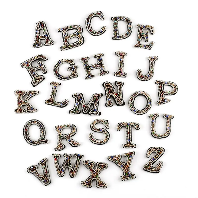 Diseño del alfabeto inglés hecho a mano para coser en la ropa, bolsos, accesorios con cuentas, apliques de cristal de diamantes de imitación, parche