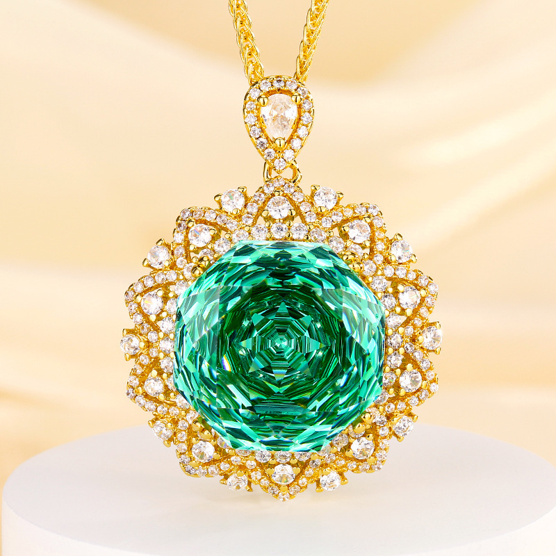 Pendentif vert Parra en or avec chaîne Chopin