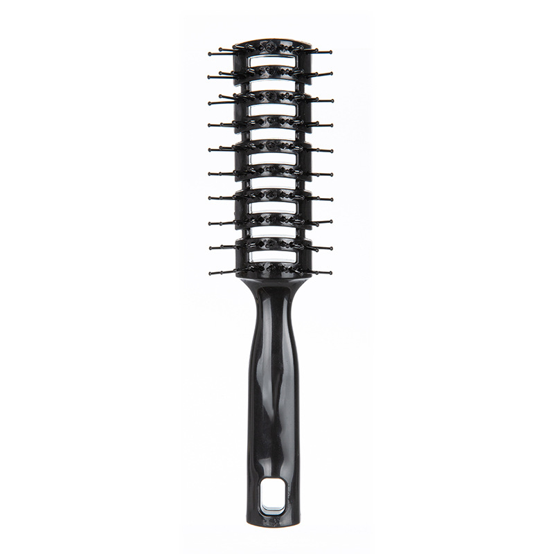 Peine negro con dientes integrados.