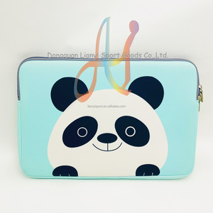 OEM/ODM para 2024 nuevo patrón de Panda lindo funda de neopreno para iPad funda elegante y delgada para tableta con diseño de almacenamiento compacto de moda
