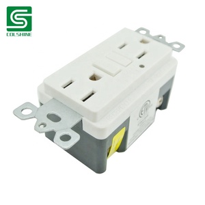 TR GFCI插座15A 20A GFCI插座，带发光二极管指示灯接地故障电路断路器 - Product Image 2