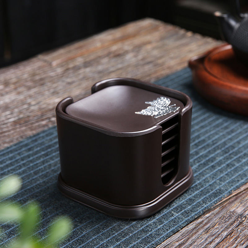 Bakelite ebony square (maple leaf)