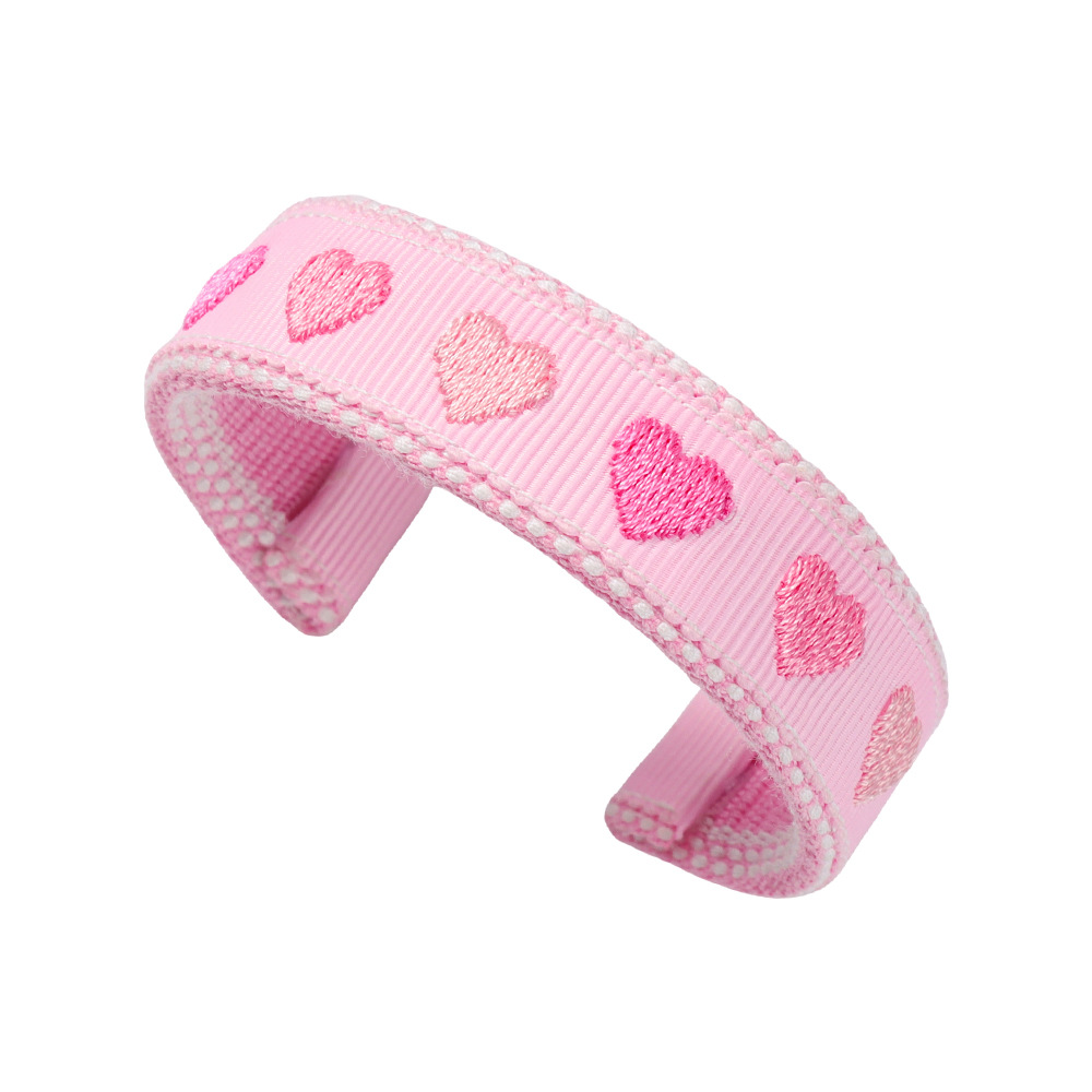 Gradient love embroidery open bracelet-238a