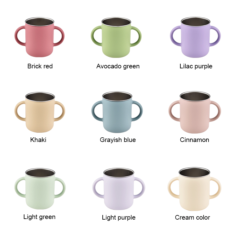 Tasse en acier inoxydable avec revêtement en silicone