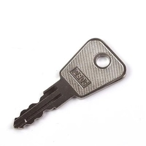 エレベータートライアングルキー2803操作ボックスベースステーションロックエレベーターキー三菱<span class=keywords><strong>KONE</strong></span> Otis <span class=keywords><strong>KONE</strong></span>に最適
