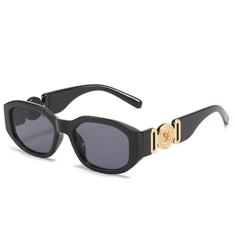 Женские квадратные солнцезащитные очки 2021, Дизайнерские Модные новейшие Брендовые мужские солнцезащитные очки от известных брендов с металлическими аксессуарами