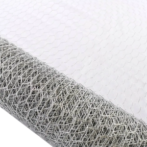 Malla de alambre hexagonal Triple/cinco giros Valla de alambre hexagonal recubierta de Pvc galvanizado Red de pollo para Gallinero - Product Image 1