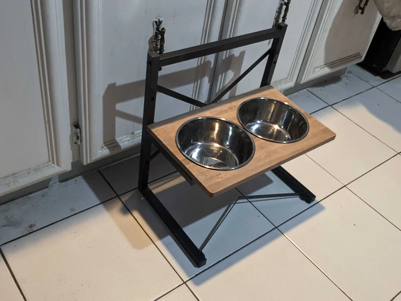 สีน้ำตาล