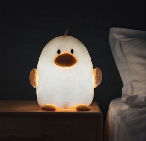 Yeni kış ürün çocuk peluş topluca huggable gece lambası karikatür <span class=keywords><strong>led</strong></span> zamanlama peluş ördek gece lambası bebek yatmadan için