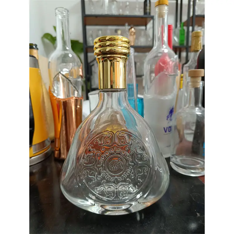 Wholesale 30ml 50ml 100ml Empty Glass Perfume Bottle Design Luxury Liquor Bottles with Round Lid