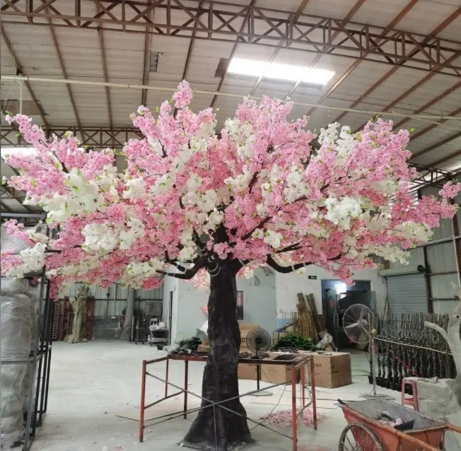 T73新しい人工桜の花ピンクの桜の木1.2m2.1m結婚式のテーブルのセンターピースの装飾のための人工木