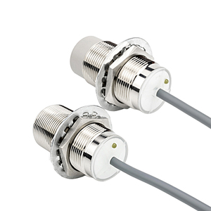 高精度産業用M30フラッシュ非フラッシュアナログ電流出力通常オープン誘導近接スイッチセンサー - Product Image 1
