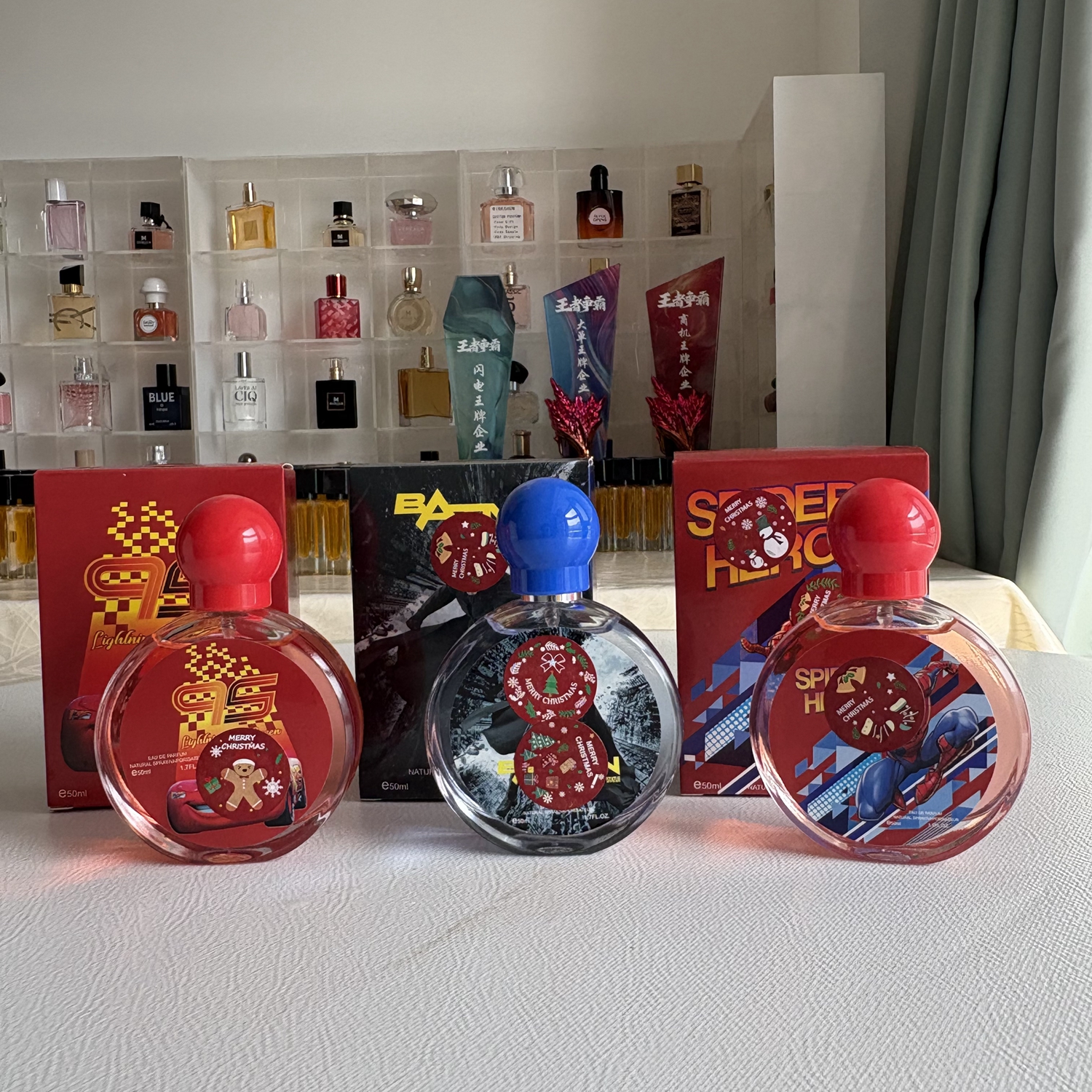 คอลเลกชันน้ำหอม Eau de Parfum ธีมฮีโร่