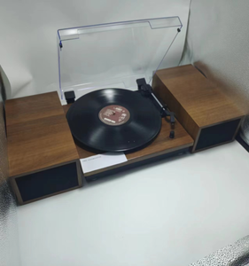 Explosive Vinyl Player Retro Turntable 3-speed Bluetooth Turntable with Speaker - Product Image 4