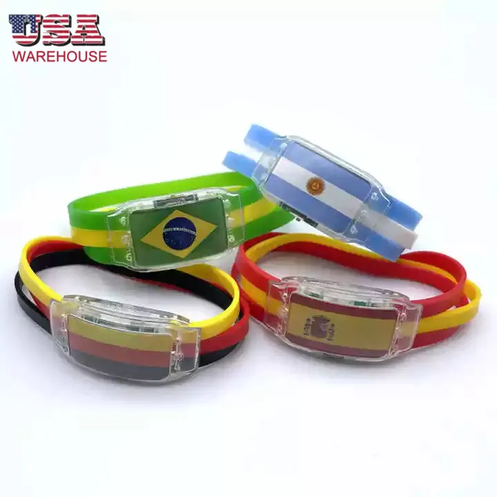 2022 World Football Cup bracciale Qatar cinturino da polso cinturino in Silicone braccialetti promozionali personalizzati impermeabili