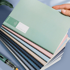 Barato a granel logotipo personalizado escuela gobernado libro de ejercicios cubierta de papel de color cuaderno de rayas A5 B5 cuadernos horizontales para estudiantes - Product Image 1