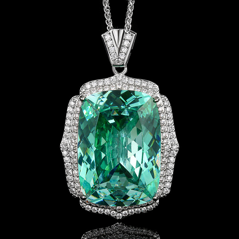 Pendentif Para vert avec chaîne Chopin