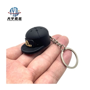 天宇2024热卖定制3D棒球帽钥匙扣促销定制设计标志名称软聚氯乙烯迷你棒球帽钥匙扣 - Product Image 1