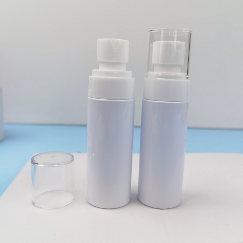 setting spray white