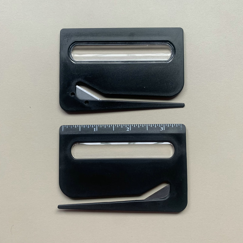 9,5 x 6,4 x 0,30 cm