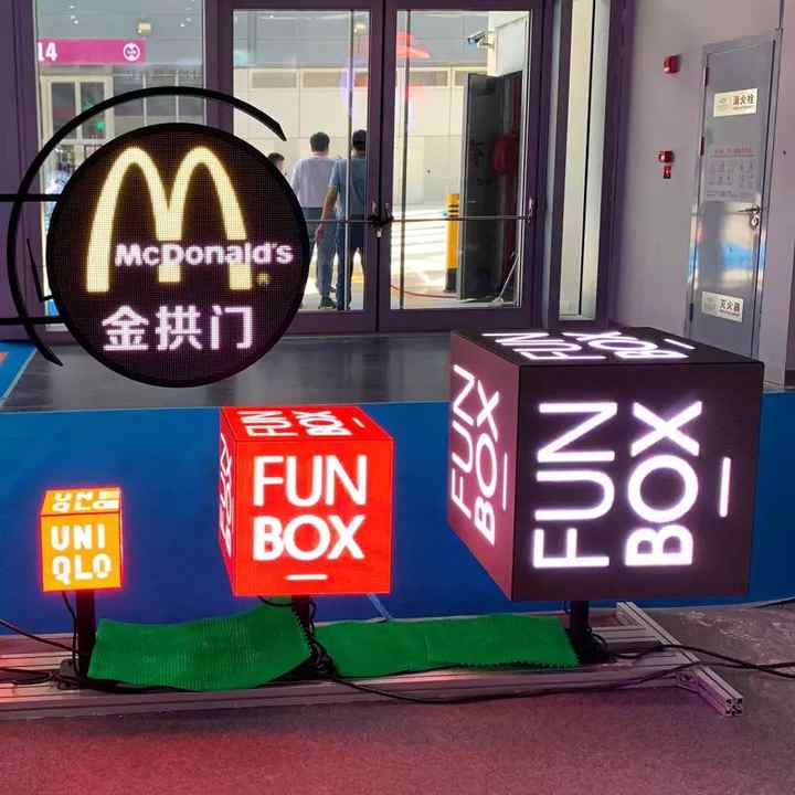 Customization LED Cubes Display Screen Sign Video Wall Waterproof Advertising P3.91 LED Video Logo Sign LED Cube Screen Display
