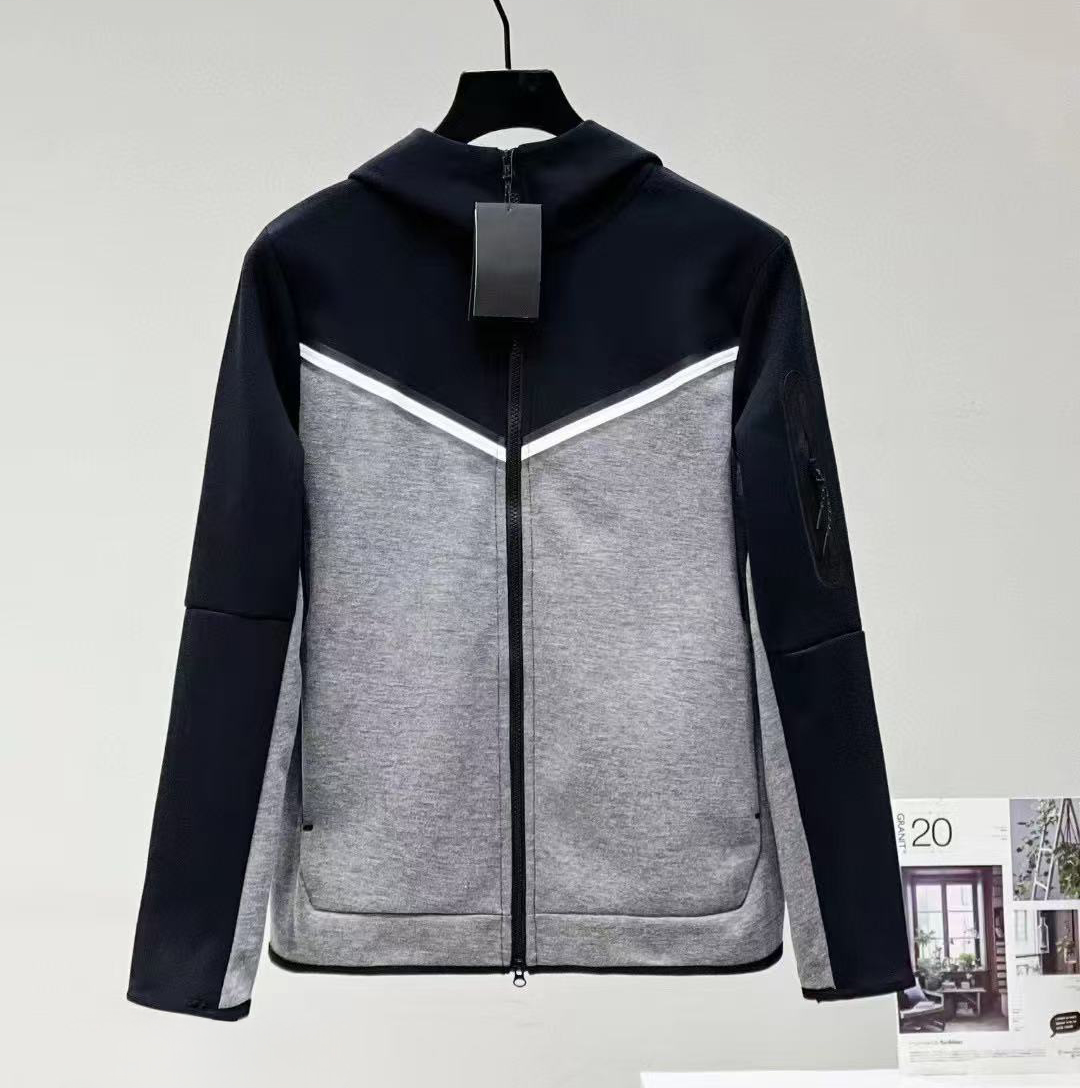 Noir gris foncé