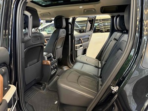 Kullanılmış araba Land Rover Defender DEFENDER 110 P400 koyu Special Edition benzin 3.0T Turbo 2021 ikinci el SUV araba satılık - Product Image 4
