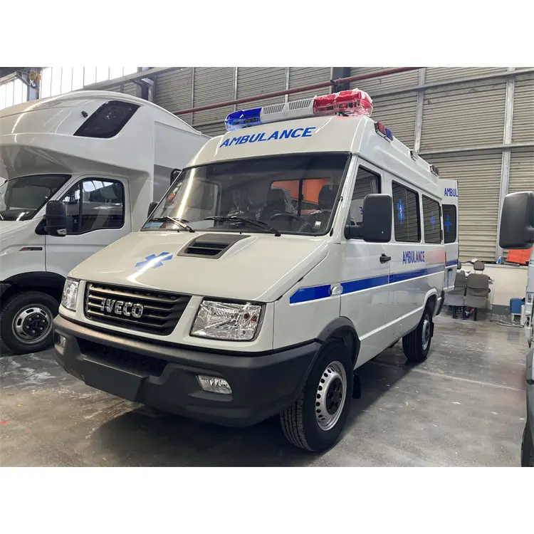 Nueva ambulancia de emisión de IVECO 4x2 pacientes rescate UCI ambulancia coche para África