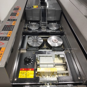 Macchina per rilegatura automatica con colla laterale con schermo base da 4.3 pollici anteriore C20 a caldo