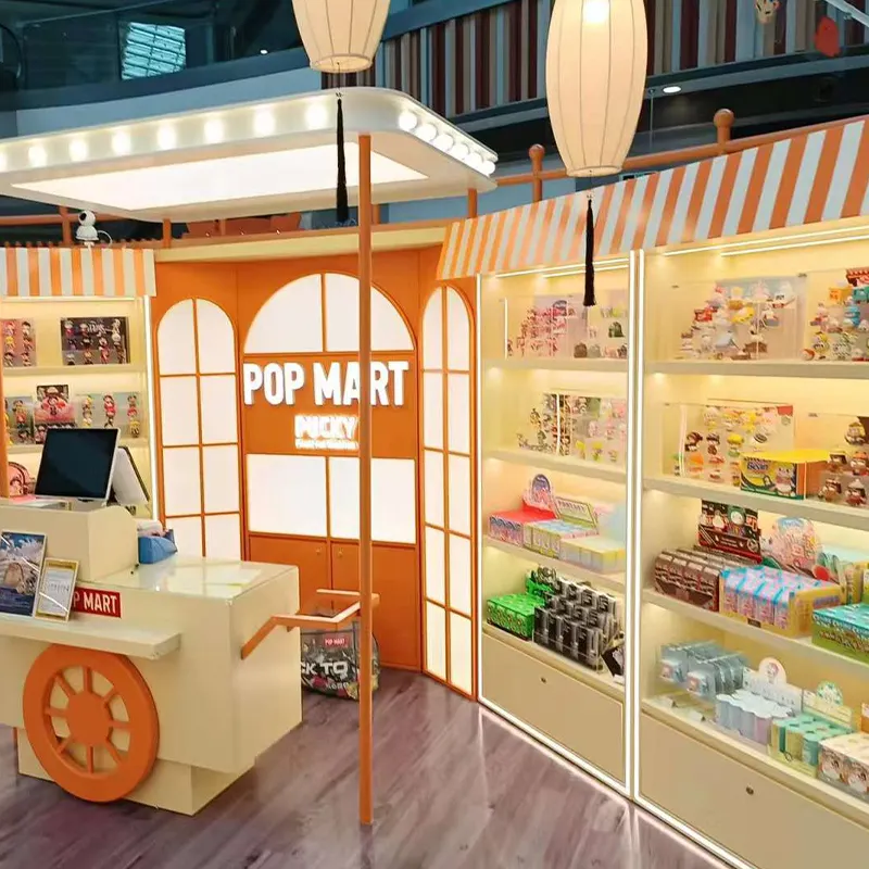 Exhibición de tienda de juguetes con forma de barco moderna personalizada y exhibición de tienda de muebles para niños tienda de juguetes
