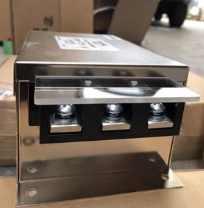 Brand New Original <span class=keywords><strong>CORCOM</strong></span> Tyco Electronics 60AYP6C F4513-1 60A 250/480VAC Filtro trifásico de alta tensão
