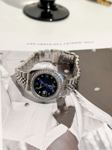 High Quality Scottie 9739B Women's Watch New Design Waterproof Stainless Steel Strap Diamond-studded Round Calendar - Product Image 5