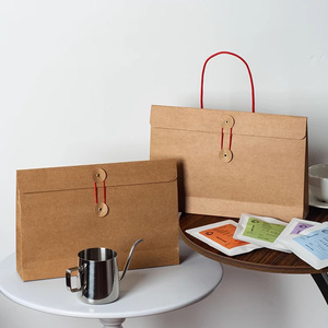 Kunden spezifischer brauner Umschlag aus recyceltem Kraft papier für den Versand mit String-Knopf verschluss und personal isierter Aufkleber verpackung - Product Image 5