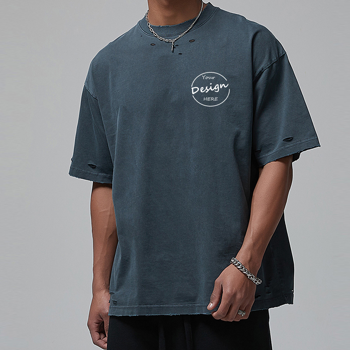 สีเทาเข้ม