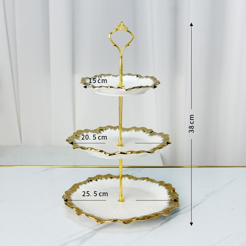 Assiette à collation ronde à 3 étages