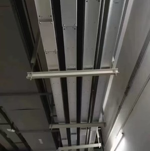 Sistema de tubería de barra colectora de aluminio y cobre flexible personalizado para almacén y construcción de fábrica Material de aluminio duradero - Product Image 3