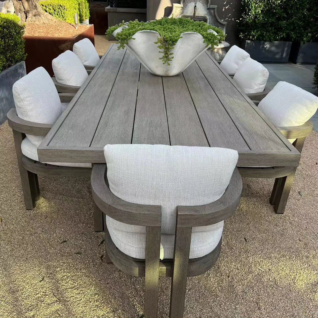2023 Luxo High End Pátio teca madeira sólida jardim mobiliário ao ar livre mesa e cadeiras set