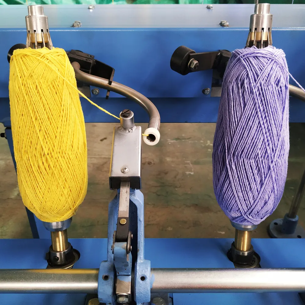 Machine de fabrication de boule de laine/enrouleur de boule de ficelle de coton/machine d'enroulement de boule de ficelle de raphia en plastique