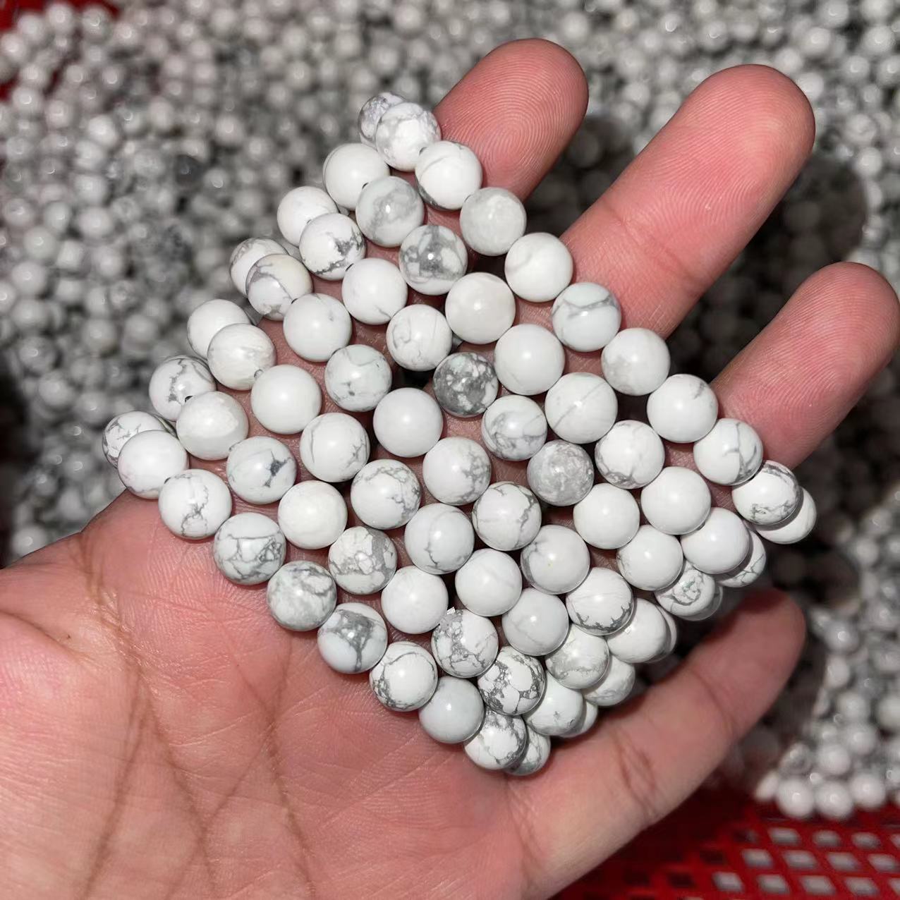 Howlite