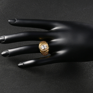 גואנגג 'ואו ייצור הספק טרנדי מוצרים חדשים 18 טבעות זהב לנשים עם זירקון גדול - Product Image 3