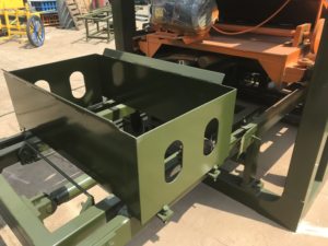 Высококачественная QT5-15 машина для производства полых блоков AIWEI, автоматическая машина для производства бетоноукладчика с надежным двигателем и насосом - Product Image 4
