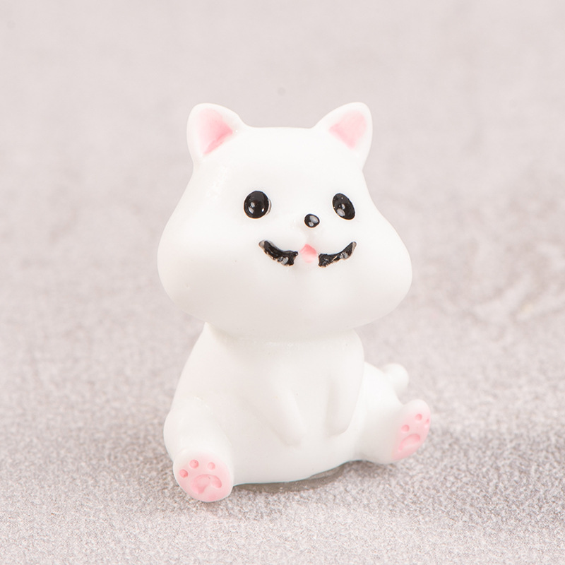 well-behaved cat