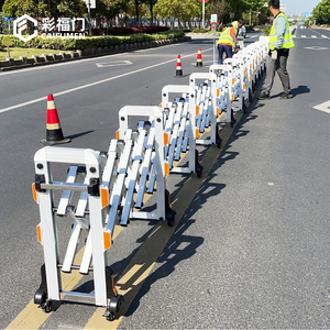 Bán buôn accordion Push-Pull Telescopic Road cổng rào cản ngoài trời tạm thời gấp hộ Lan Tôn sóng với bánh xe tùy chỉnh kích thước - Product Image 5
