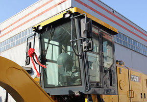 专业平地机PY320T-道路项目的精密叶片控制和全地形稳定性 - Product Image 5